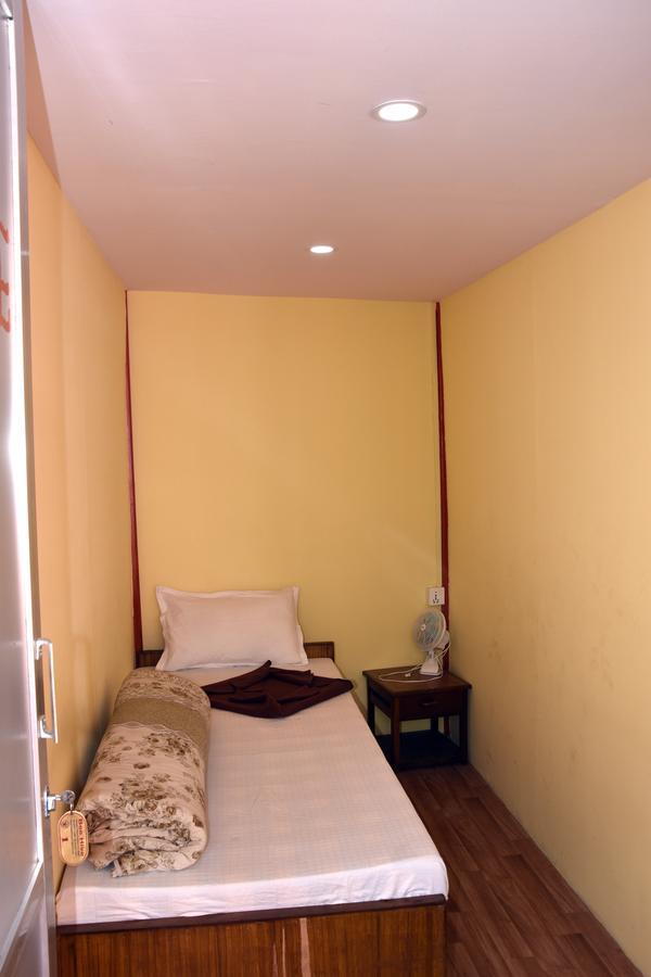 Beehive Hostel קטמנדו מראה חיצוני תמונה